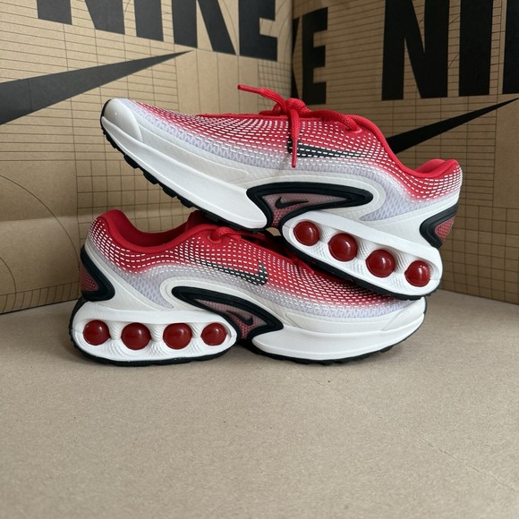 Nike Air Max Dn Se Men's Size 8 University Red-Black-Phantom HQ4565-600 - Picture 9 of 10
